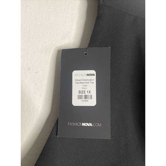 Fashion Nova Size 1X Desert Destination Satin Handkerchief Top Black Size 1X - Picture 3 of 5